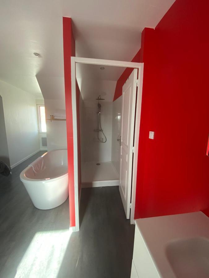 Bed and Breakfast Aux Charmes Isques Экстерьер фото