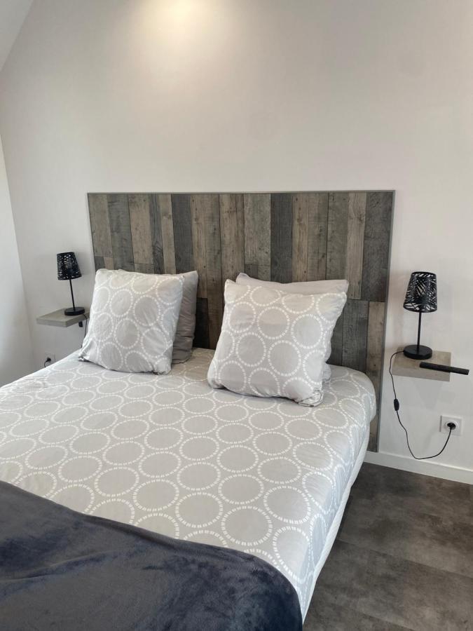 Bed and Breakfast Aux Charmes Isques Экстерьер фото
