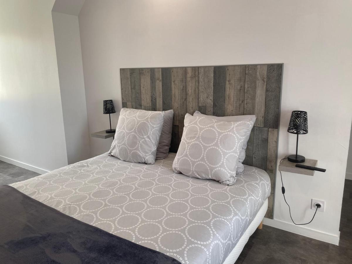 Bed and Breakfast Aux Charmes Isques Экстерьер фото