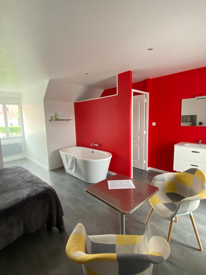 Bed and Breakfast Aux Charmes Isques Экстерьер фото